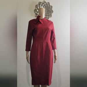 Burgundy dress with bow and pockets